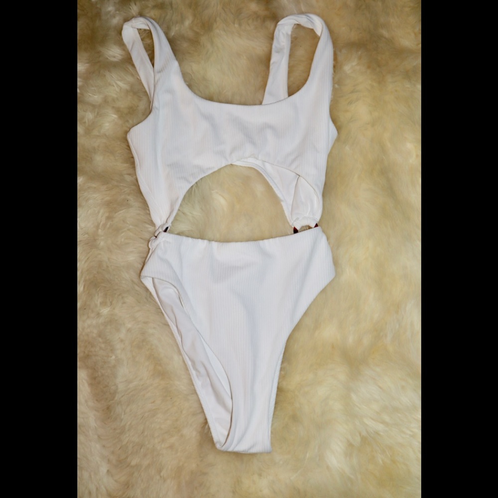 One piece swimsuit - never worn